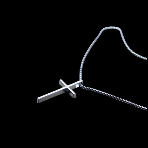 Titanium Steel Cross † on Surgical Stainless Steel Box Chain Necklace - Picture 3 of 7